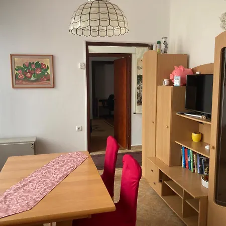 La Mar Lejlighed Pula